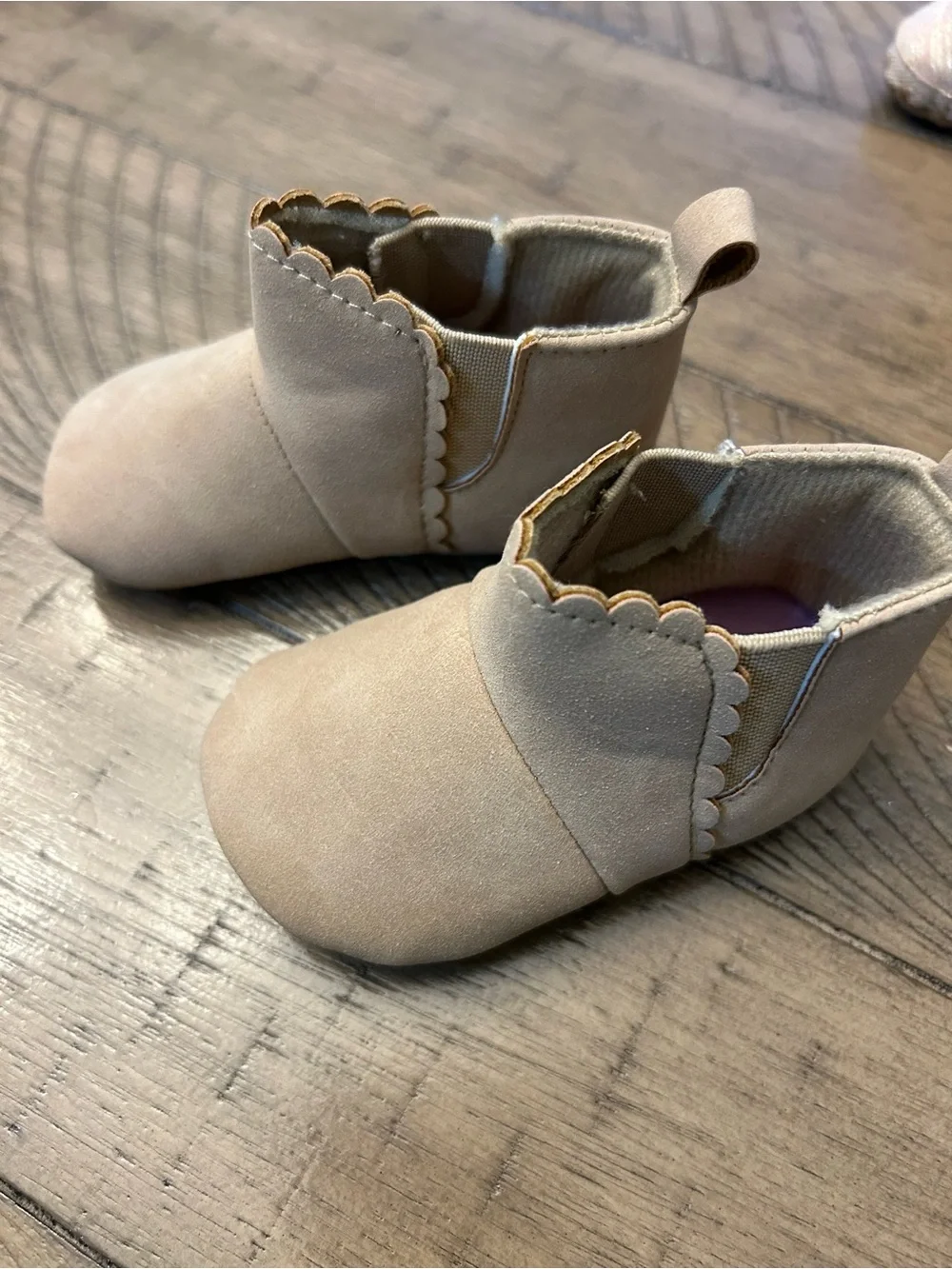 3-6M Toddler Girl Slip-On Baby Shoes & Tan Soft Booties